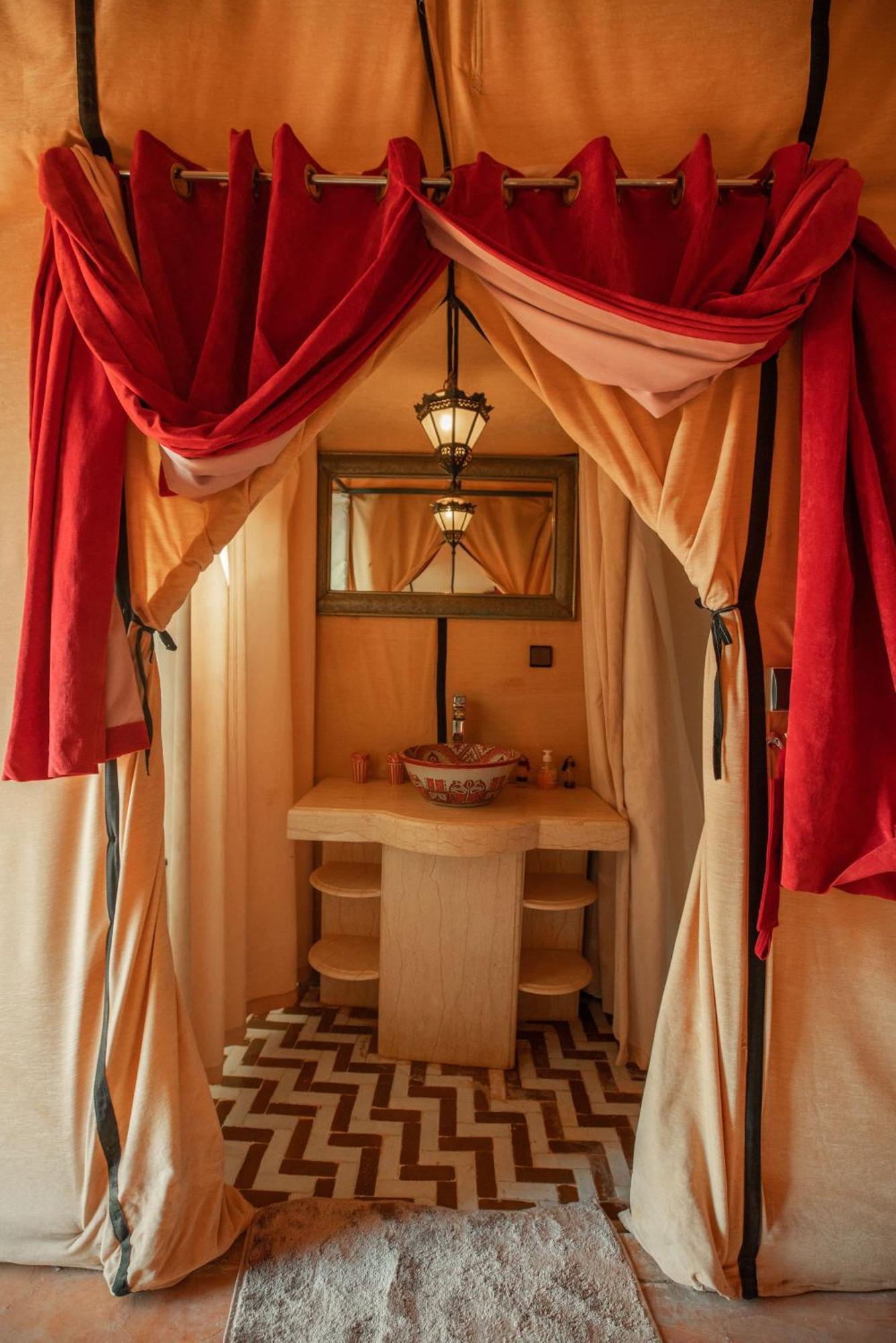 Nomad Camp Мерзуга Екстер'єр фото
